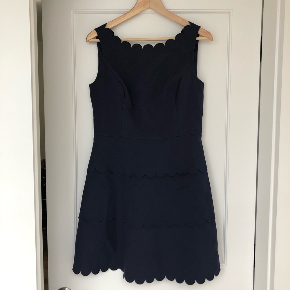 Sail to Sable NWT Size 6 Navy Scallop Dress